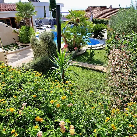 Appartamento Andjelka-4 By Interhome Traù