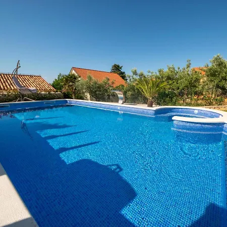 Andjelka-4 By Interhome *