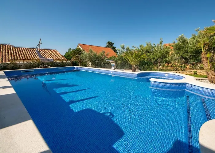 Andjelka-4 By Interhome *