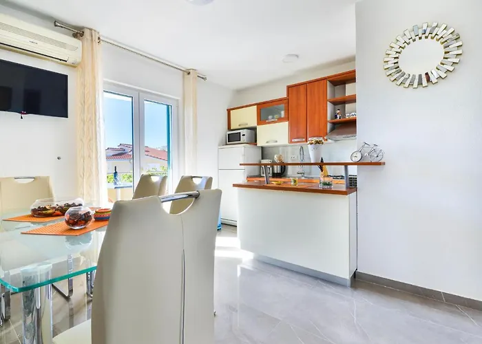 Andjelka-4 By Interhome Appartement