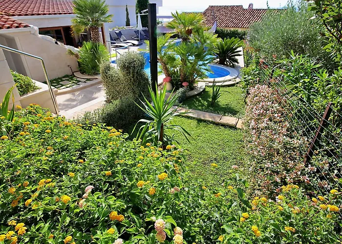 Appartement Andjelka-4 By Interhome Trogir